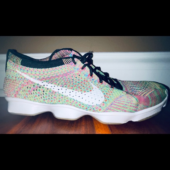 Nike Flyknit Zoom Agility Sneaker Women Sz 9.0 - Picture 6 of 11